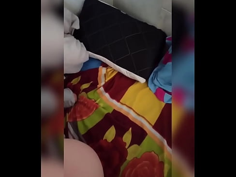 ❤️ השותפה שלי נשארת לבד בבית כי בעלה יוצא לחופשה ואני מנצלת את ההזדמנות לזיין אותה ולמלא לה את התחת בחלב ❤❌ פורנו ב-iw.milf300com.ru ❤